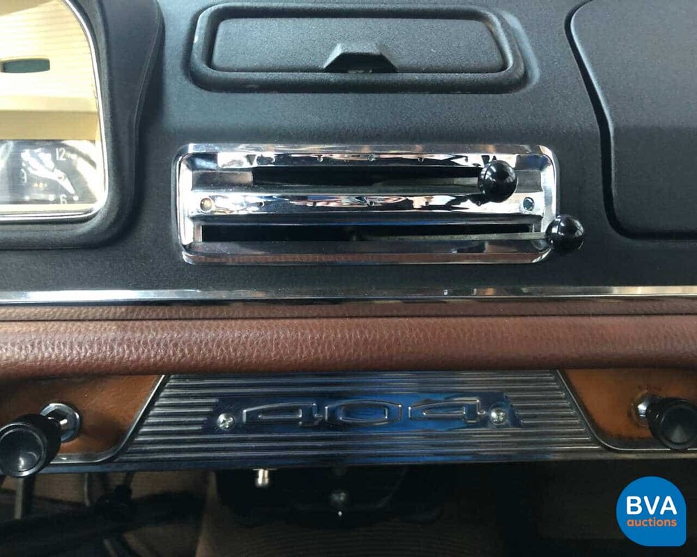 Peugeot 404 Limousine 1966, AL-49-13.