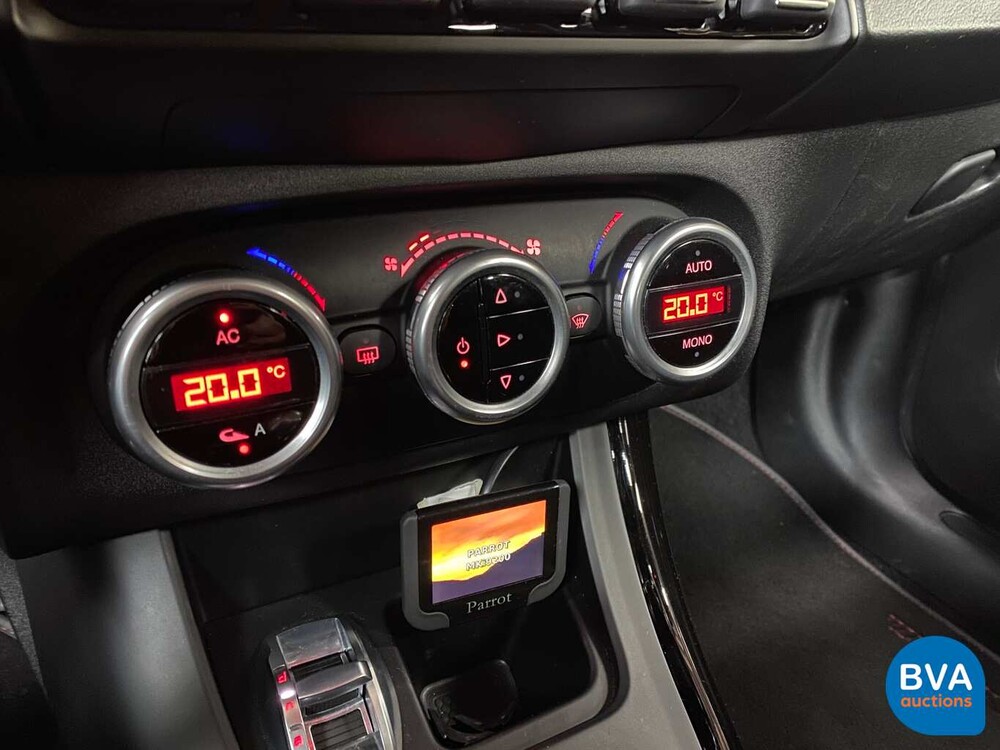 Alfa Romeo Giulietta 1.4 T Distinctive 170 PS 2013, J-745-NG.