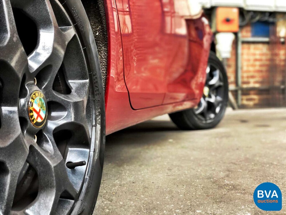 Alfa Romeo Giulietta 1.4 T Distinctive 170 PS 2013, J-745-NG.