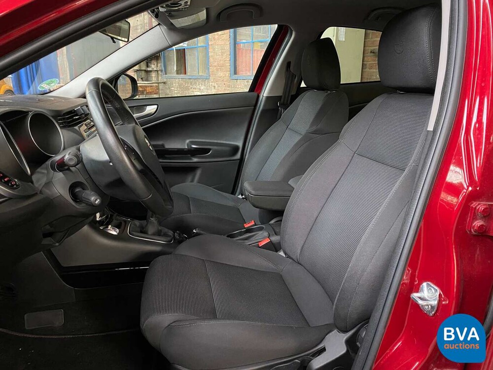 Alfa Romeo Giulietta 1.4 T Distinctive 170 PS 2013, J-745-NG.