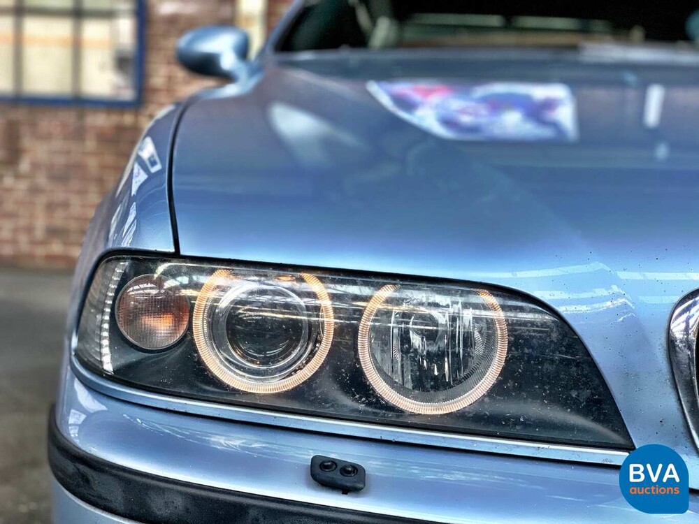 BMW M5 E39 Limousine 400 PS 5er 2000 -Original Dutch-, 99-DZ-VZ.