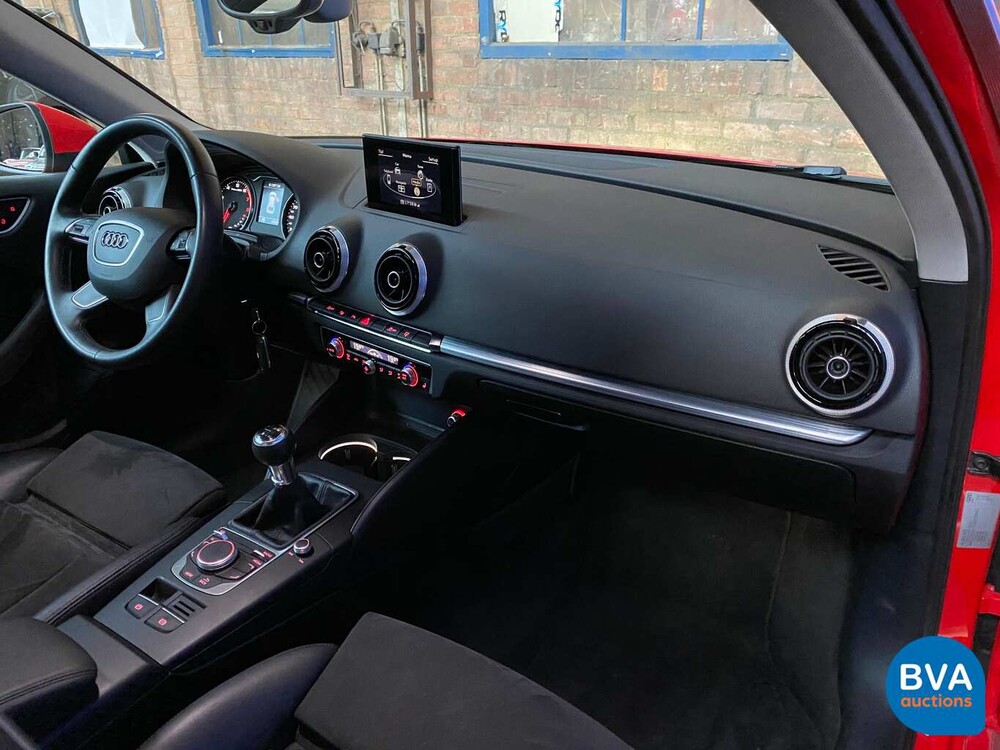 Audi A3 Sportback 1.4TFSI S-Line 150 PS 2014, J-831-KF.