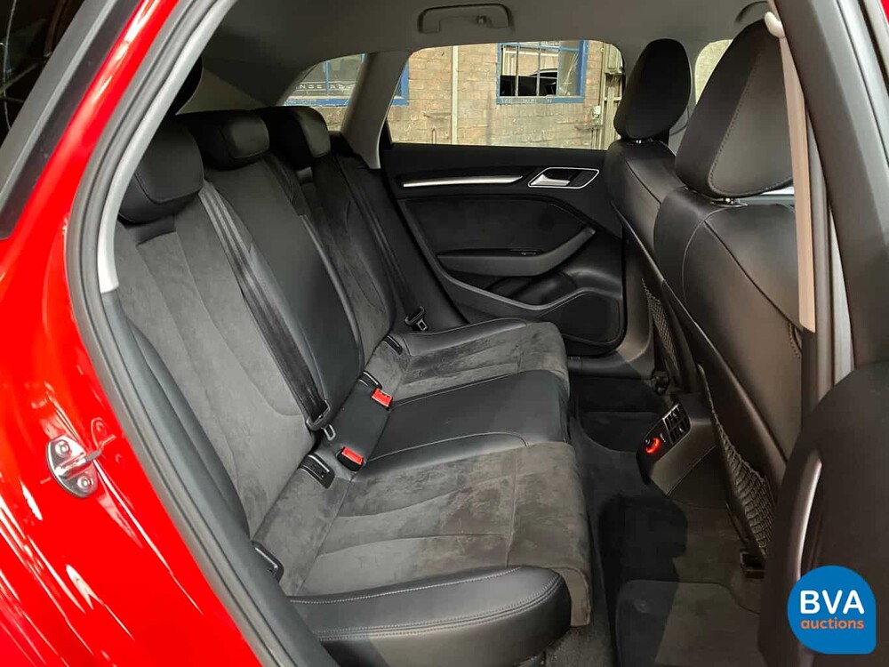 Audi A3 Sportback 1.4TFSI S-Line 150 PS 2014, J-831-KF.