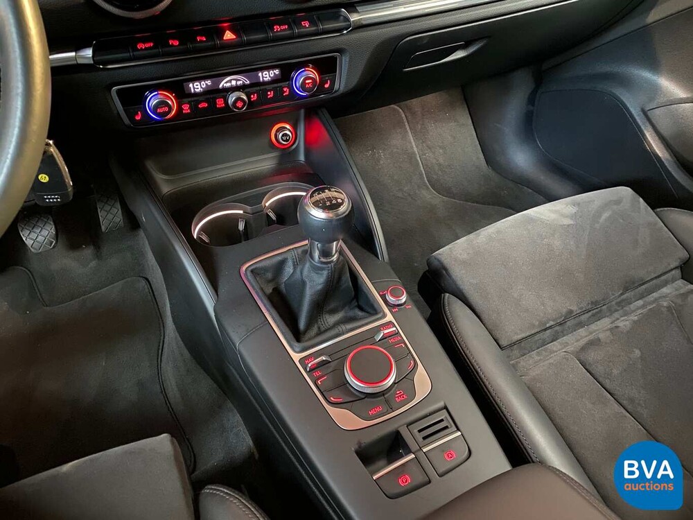 Audi A3 Sportback 1.4TFSI S-Line 150 PS 2014, J-831-KF.