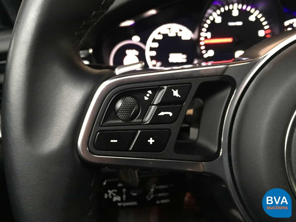 Porsche Panamera 4S 4.0 V8 Diesel 2017.