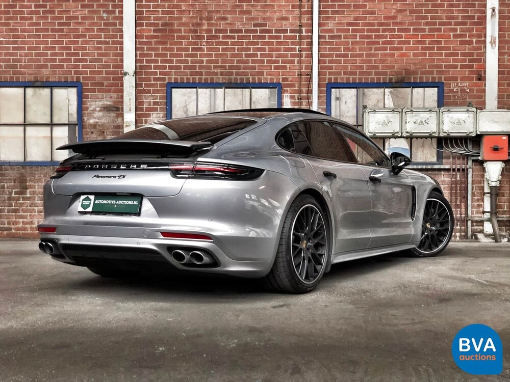 Porsche Panamera 4S 4.0 V8 Diesel 2017.