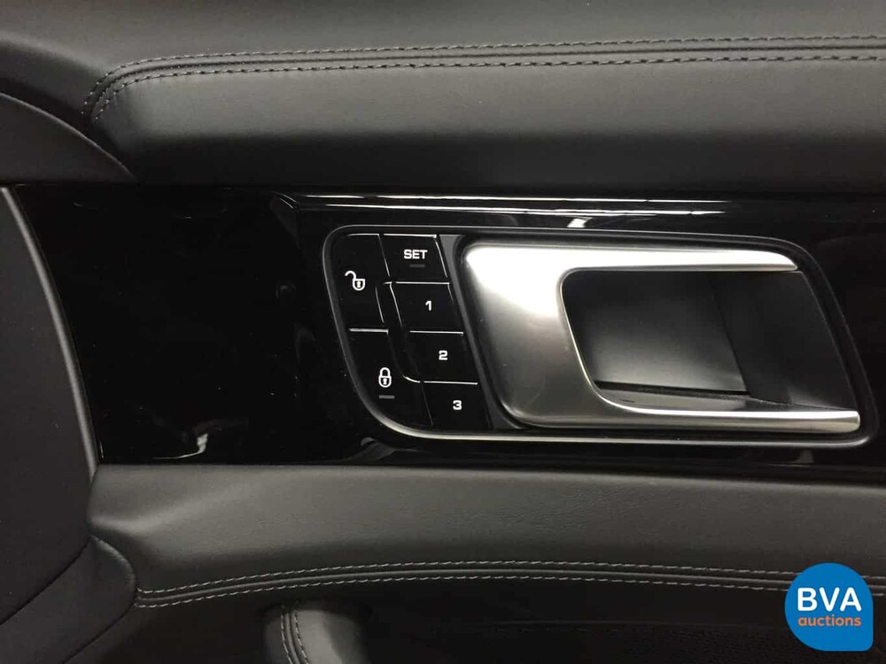 Porsche Panamera 4S 4.0 V8 Diesel 2017.