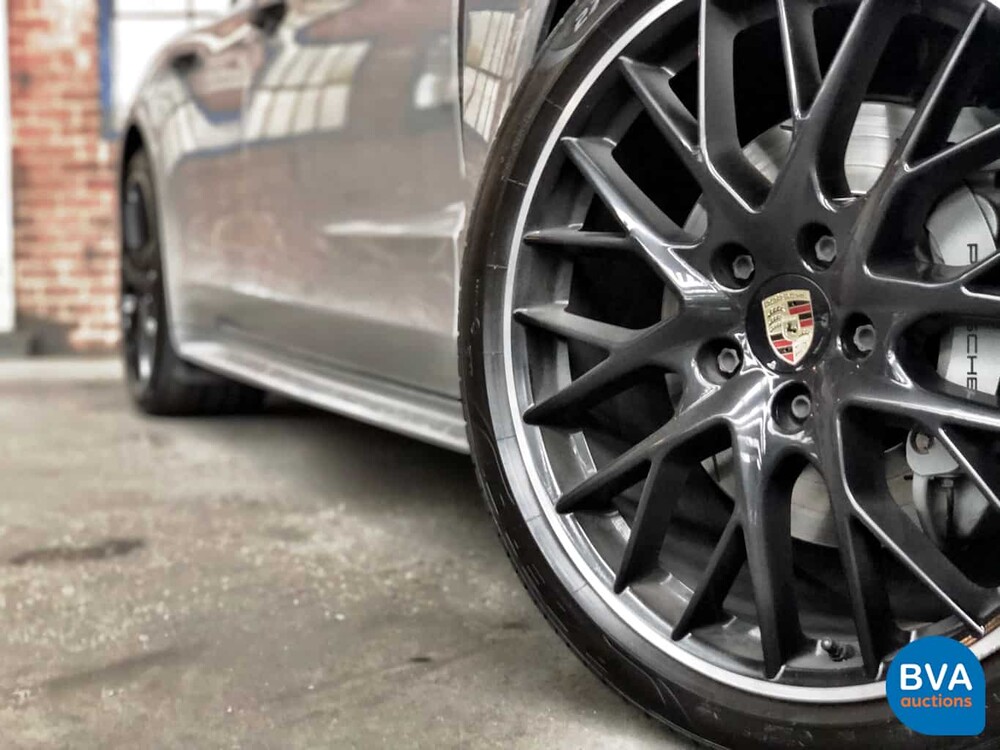 Porsche Panamera 4S 4.0 V8 Diesel 2017.