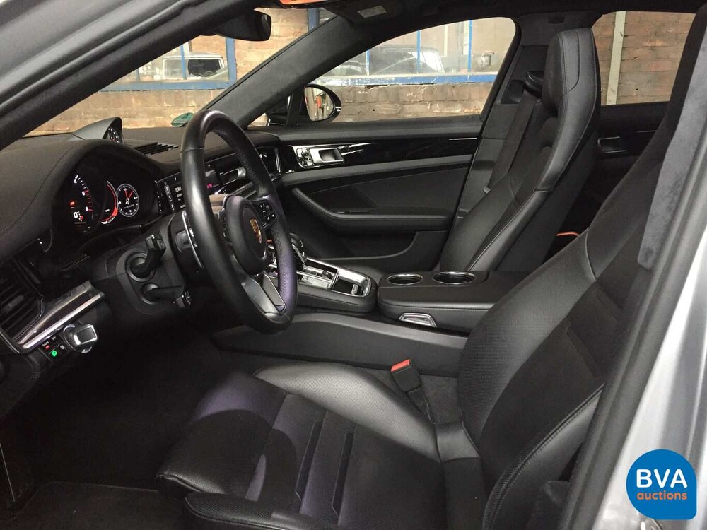 Porsche Panamera 4S 4.0 V8 Diesel 2017.