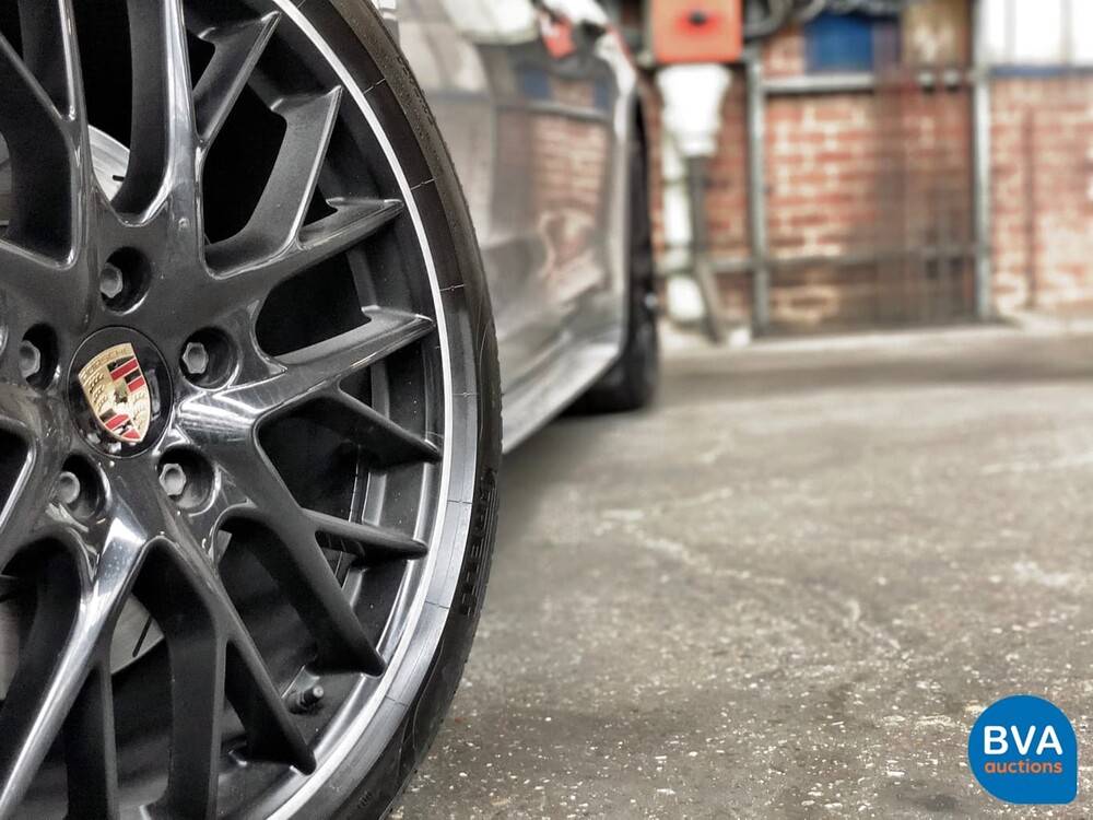 Porsche Panamera 4S 4.0 V8 Diesel 2017.