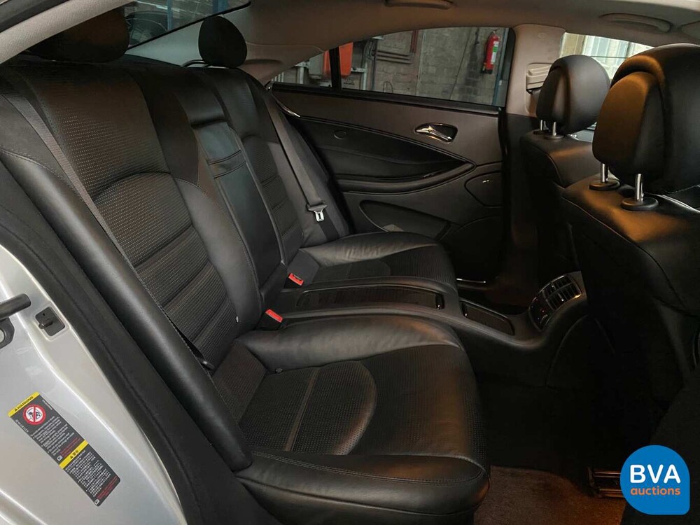 Mercedes CLS63 AMG 6.2 V8 514 PS 2007.