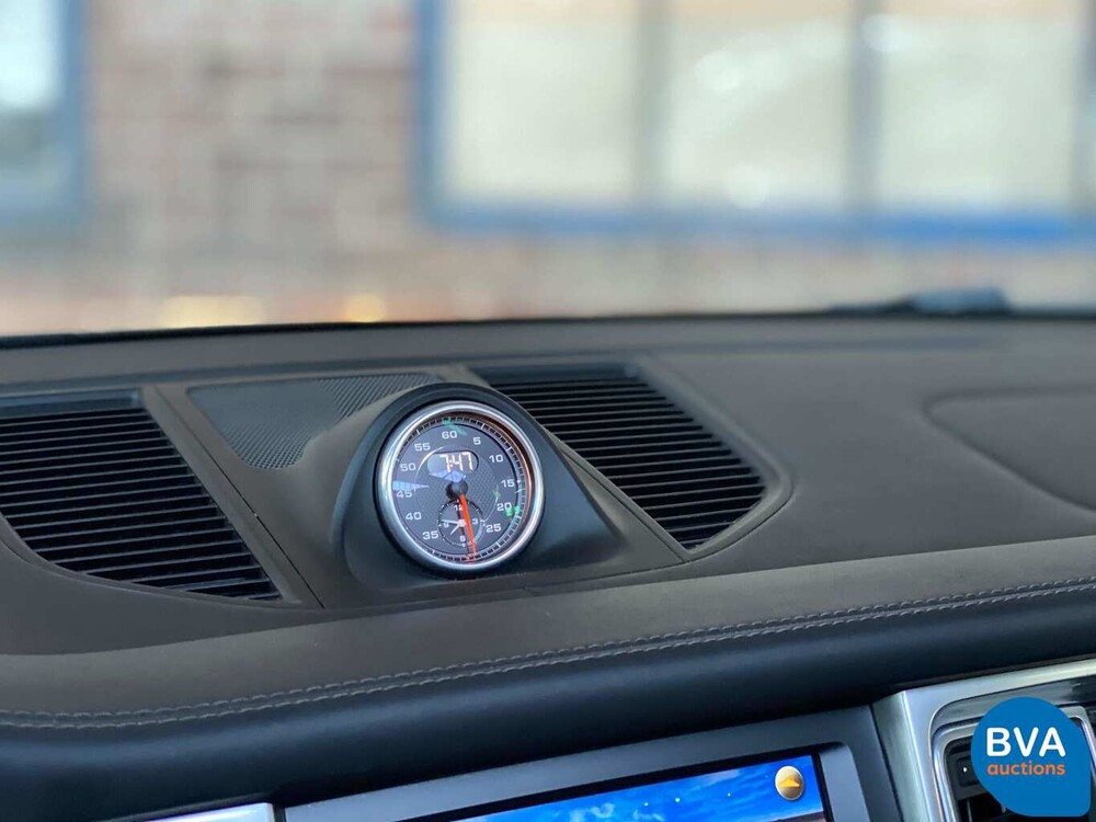 Porsche Macan S 3.0D 258hp Warranty 2014, GP-055-R.