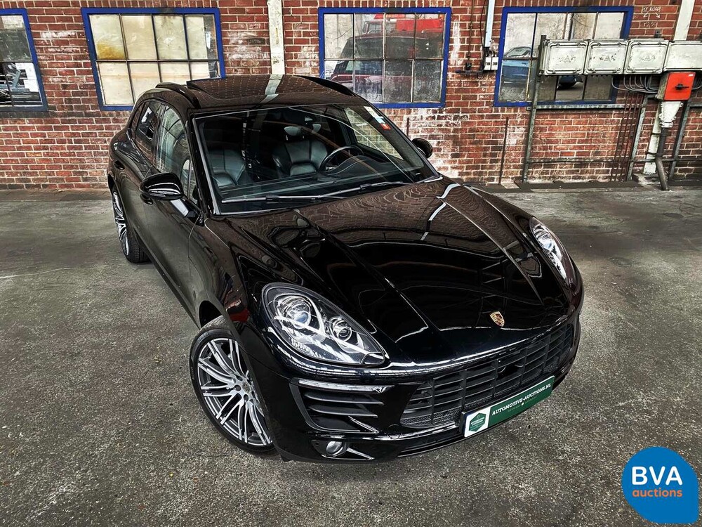 Porsche Macan S 3.0D 258hp Warranty 2014, GP-055-R.