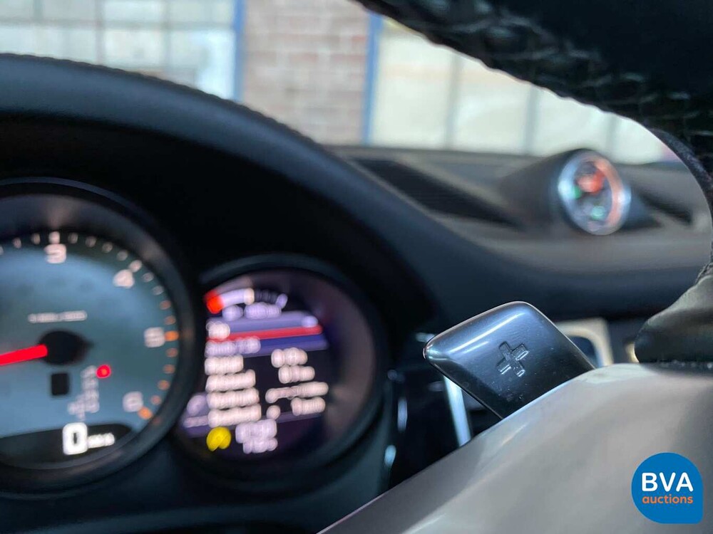 Porsche Macan S 3.0D 258hp Warranty 2014, GP-055-R.