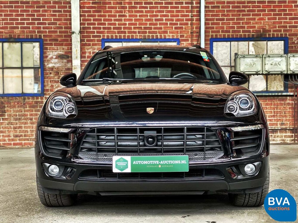 Porsche Macan S 3.0D 258hp Warranty 2014, GP-055-R.
