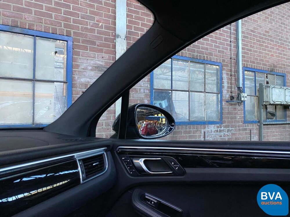 Porsche Macan S 3.0D 258hp Warranty 2014, GP-055-R.