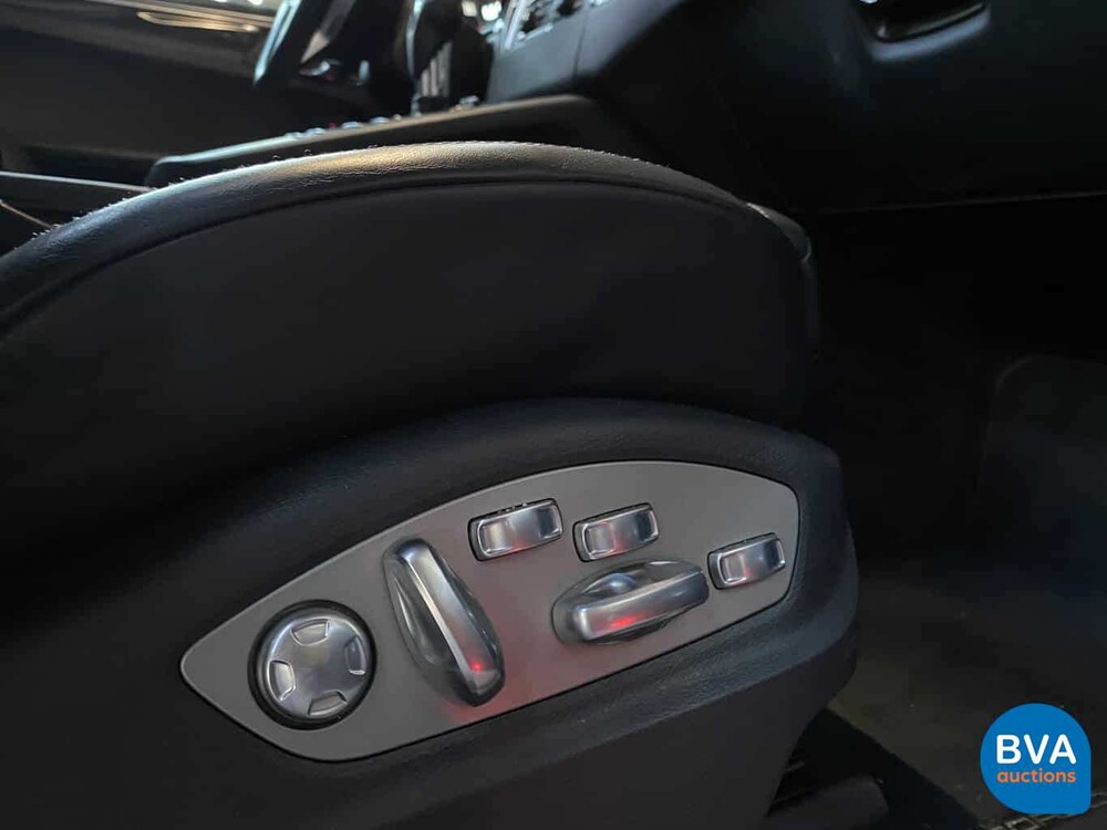 Porsche Macan S 3.0D 258hp Warranty 2014, GP-055-R.