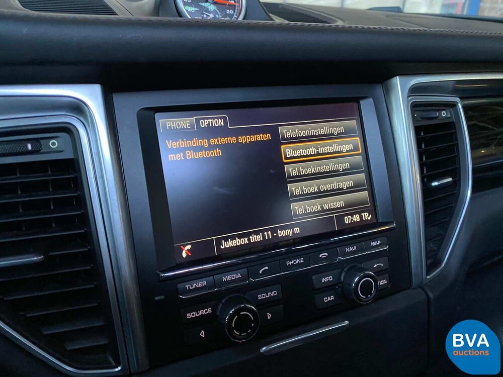 Porsche Macan S 3.0D 258hp Warranty 2014, GP-055-R.