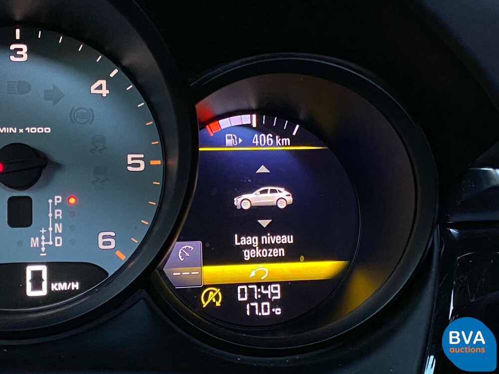 Porsche Macan S 3.0D 258hp Warranty 2014, GP-055-R.