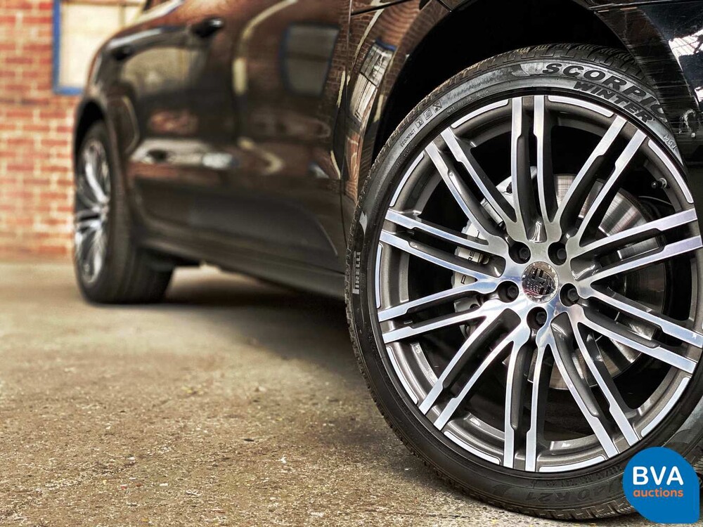 Porsche Macan S 3.0D 258hp Warranty 2014, GP-055-R.