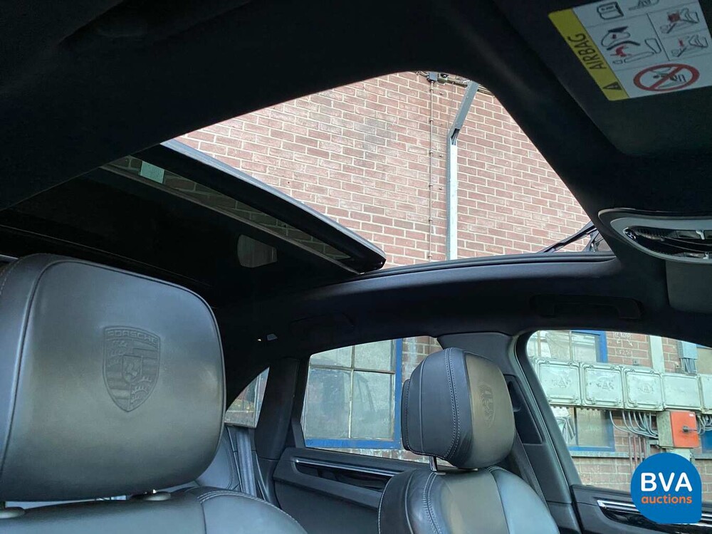 Porsche Macan S 3.0D 258hp Warranty 2014, GP-055-R.