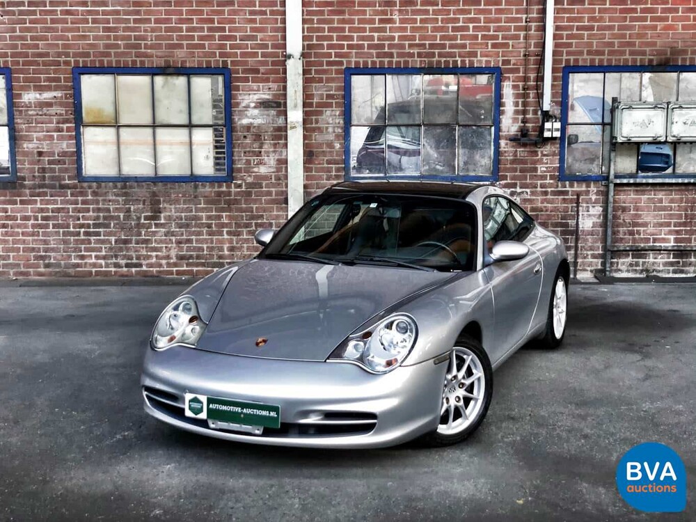 Porsche 911 Targa 3.6 320 PS 2002.