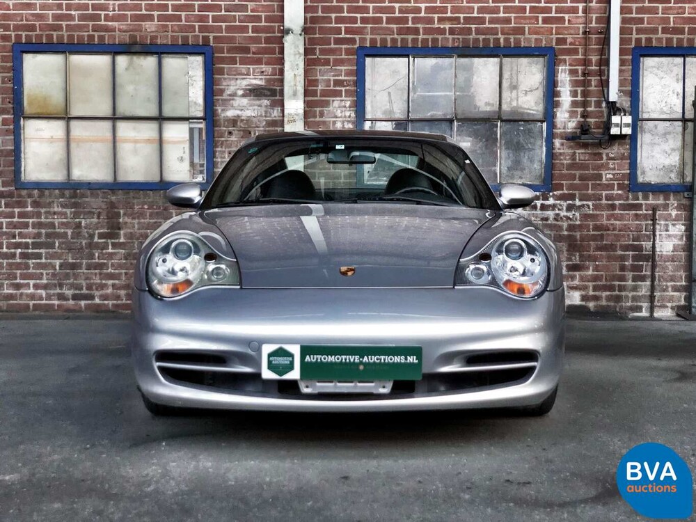 Porsche 911 Targa 3.6 320 PS 2002.