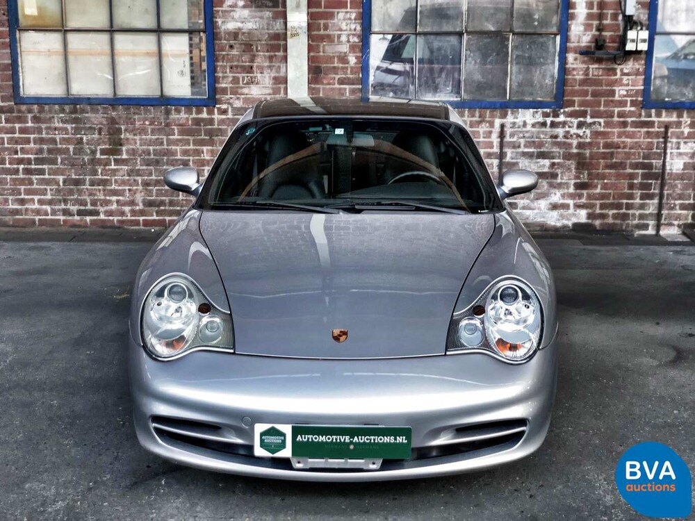 Porsche 911 Targa 3.6 320 PS 2002.