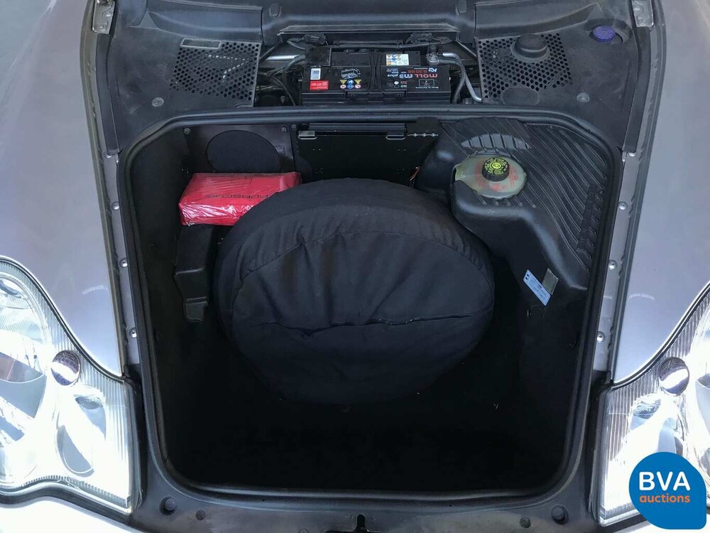 Porsche 911 Targa 3.6 320 PS 2002.