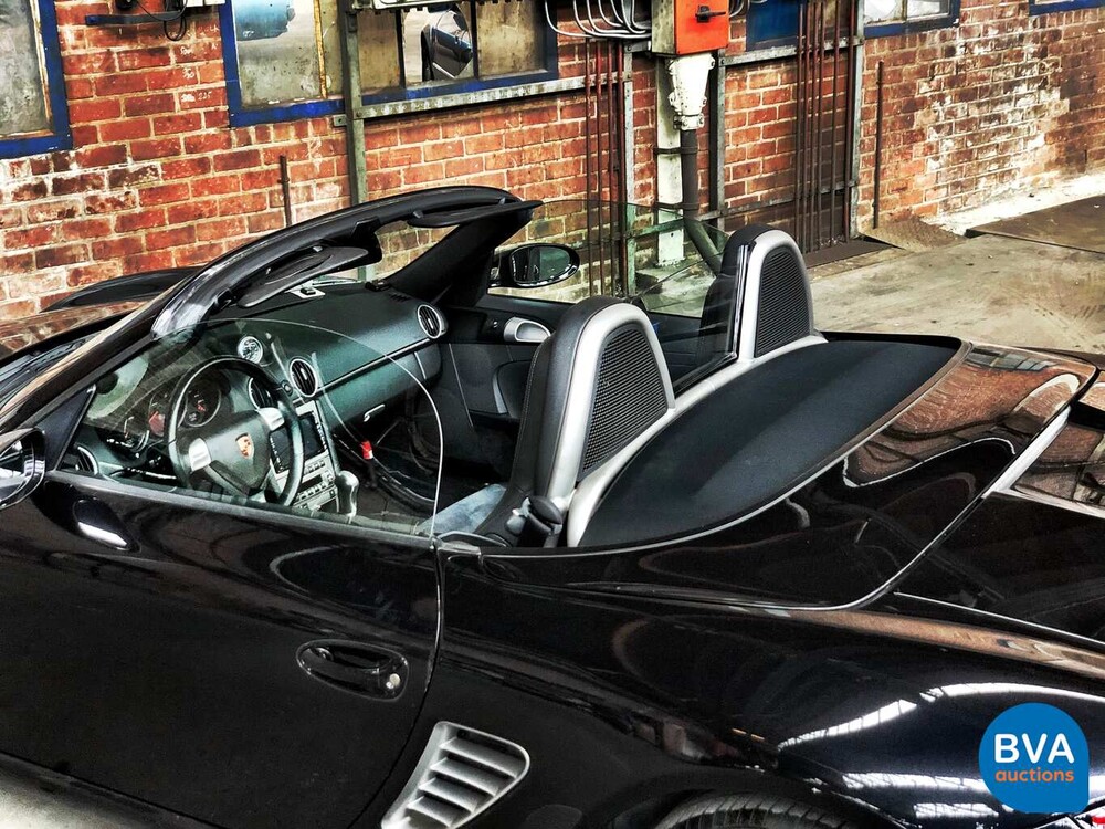 Porsche Boxster 2.7 240hp 987 Cabriolet 2005 -Youngtimer-.