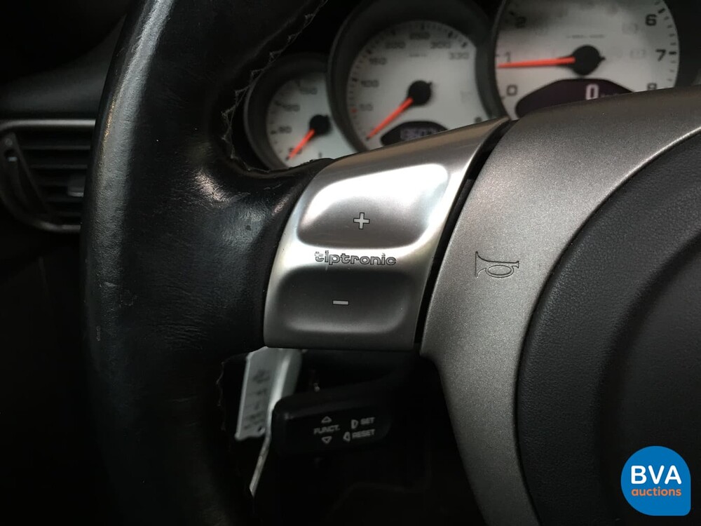 Porsche 911 3.6 Carrera 4 325hp 2007, 75-XB-VP.