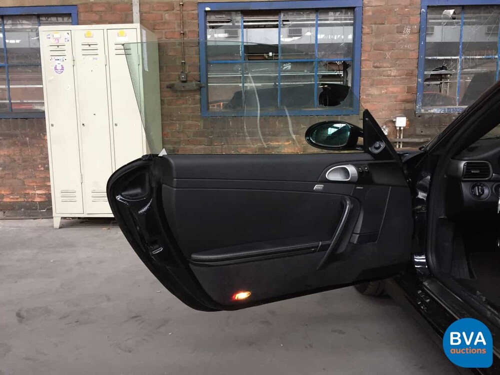 Porsche 911 3.6 Carrera 4 325hp 2007, 75-XB-VP.