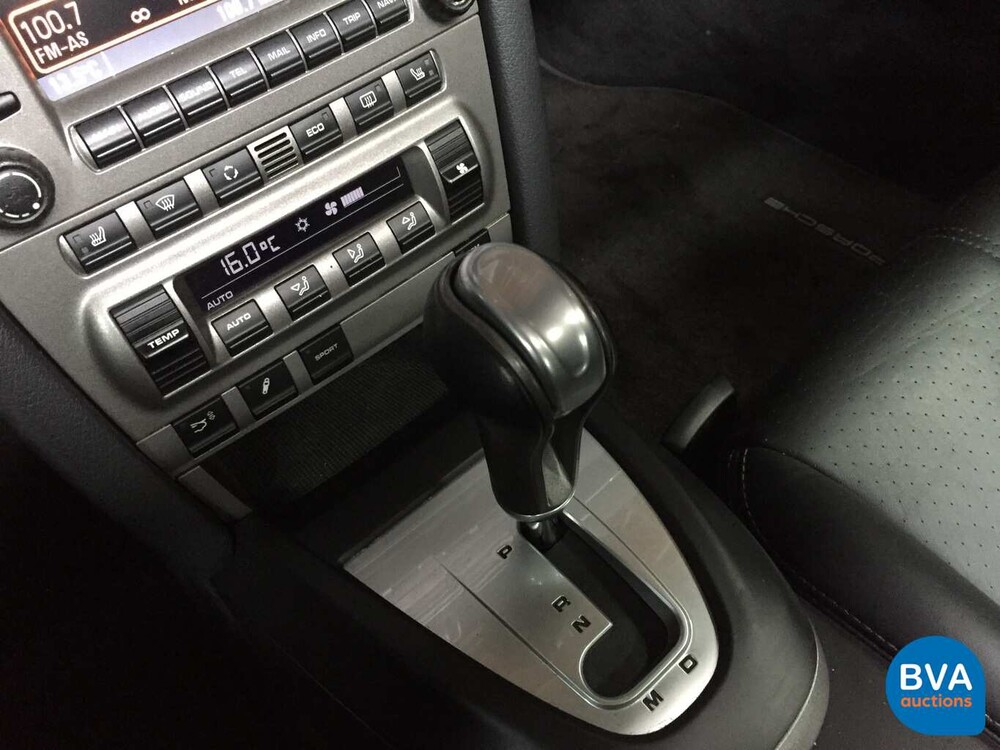 Porsche 911 3.6 Carrera 4 325hp 2007, 75-XB-VP.