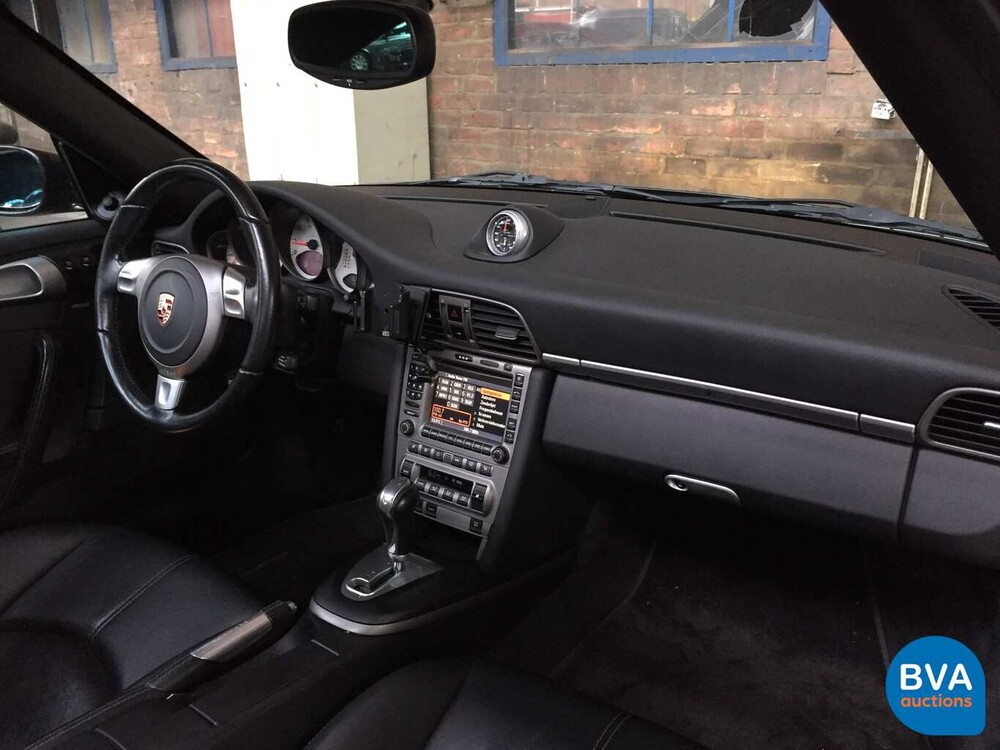 Porsche 911 3.6 Carrera 4 325hp 2007, 75-XB-VP.