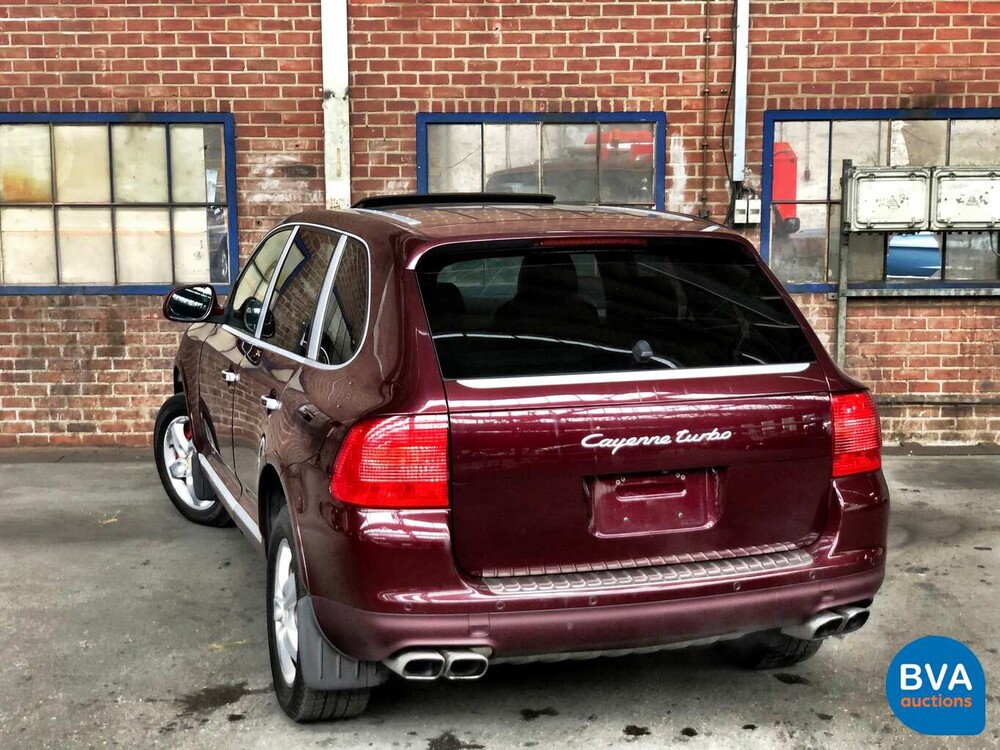 Porsche Cayenne Turbo 4.5 V8 450 PS 2003 -Youngtimer-.