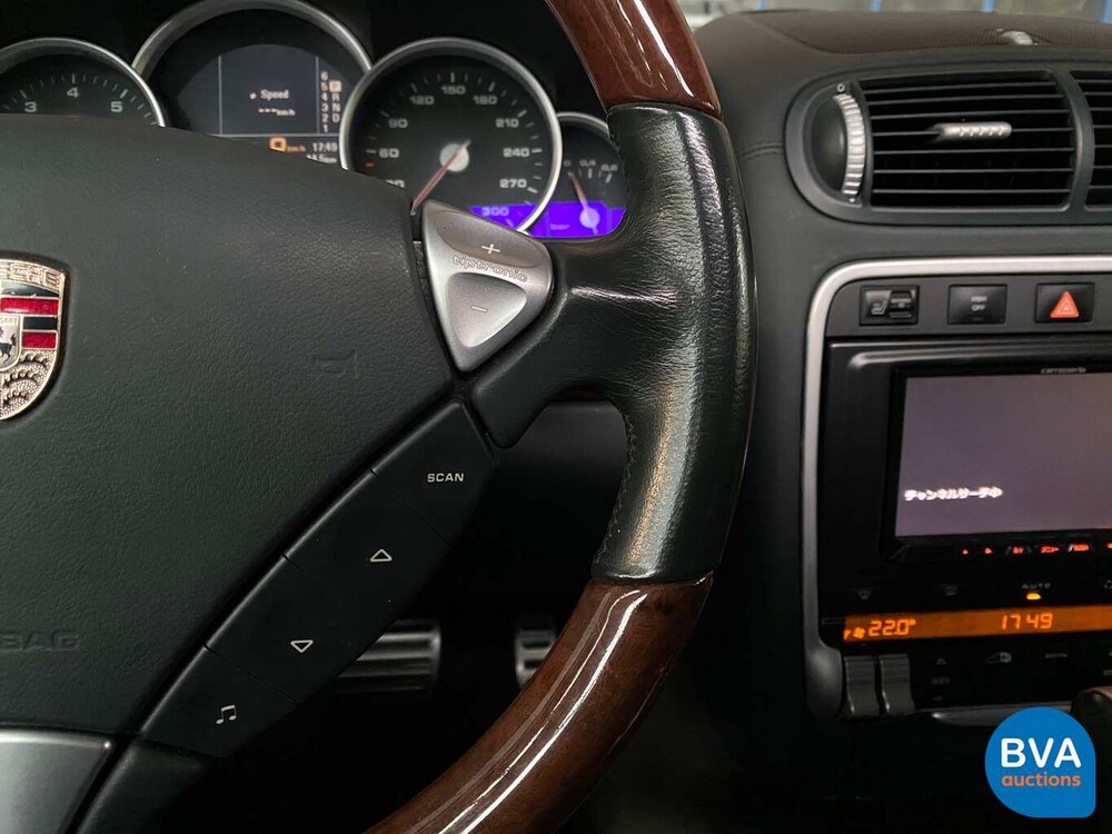 Porsche Cayenne Turbo 4.5 V8 450 PS 2003 -Youngtimer-.