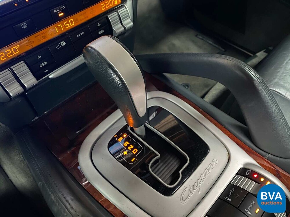 Porsche Cayenne Turbo 4.5 V8 450 PS 2003 -Youngtimer-.