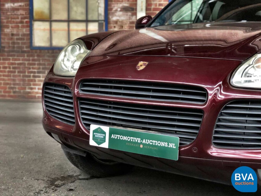 Porsche Cayenne Turbo 4.5 V8 450 PS 2003 -Youngtimer-.