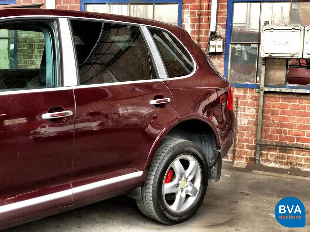Porsche Cayenne Turbo 4.5 V8 450 PS 2003 -Youngtimer-.