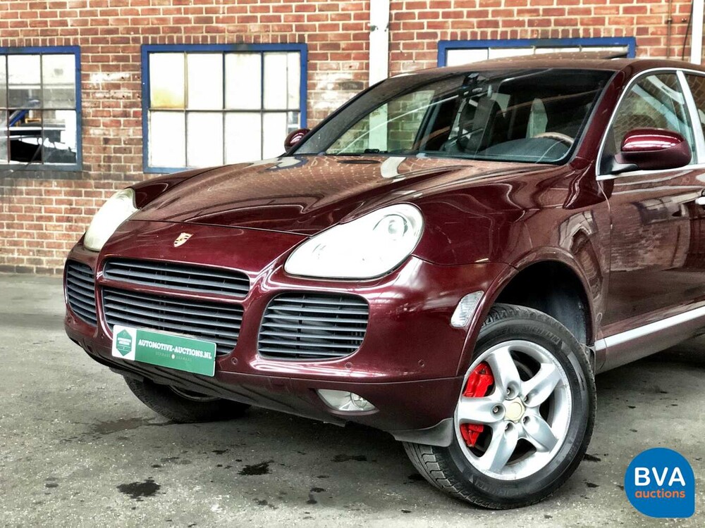 Porsche Cayenne Turbo 4.5 V8 450 PS 2003 -Youngtimer-.
