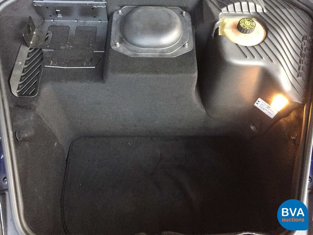 Porsche 911 Carrera 4 3.4 300hp 996 2001 -Youngtimer-.