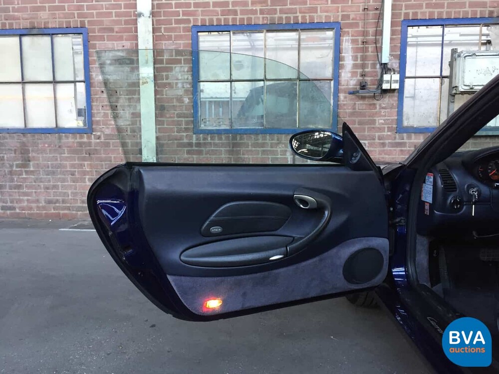 Porsche 911 Carrera 4 3.4 300hp 996 2001 -Youngtimer-.