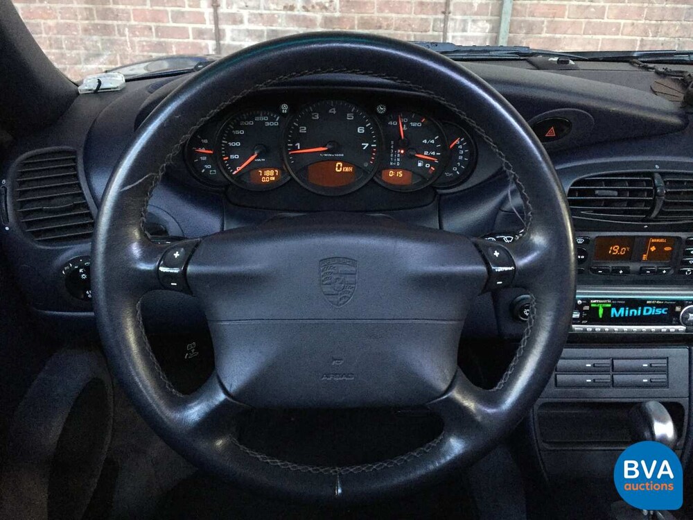 Porsche 911 Carrera 4 3.4 300hp 996 2001 -Youngtimer-.