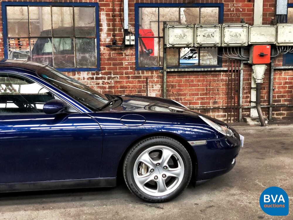 Porsche 911 Carrera 4 3.4 300hp 996 2001 -Youngtimer-.