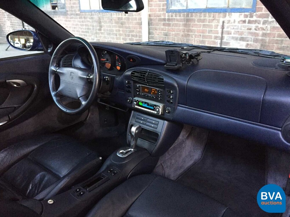 Porsche 911 Carrera 4 3.4 300hp 996 2001 -Youngtimer-.