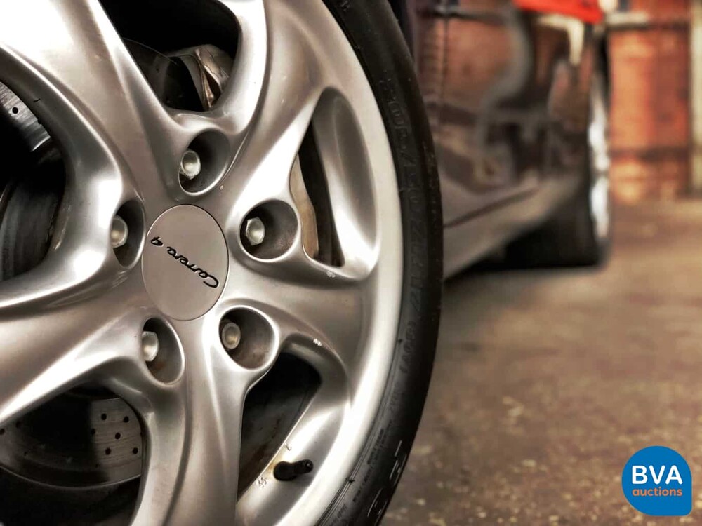 Porsche 911 Carrera 4 3.4 300hp 996 2001 -Youngtimer-.
