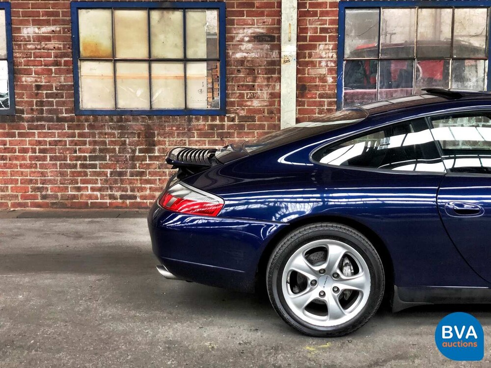 Porsche 911 Carrera 4 3.4 300hp 996 2001 -Youngtimer-.