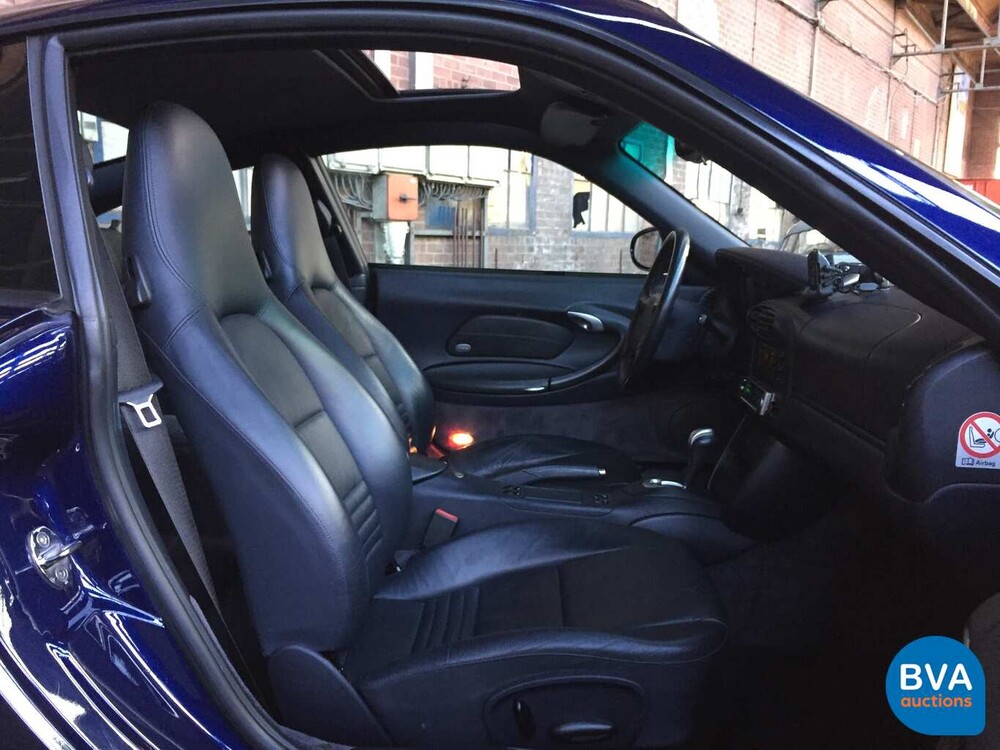 Porsche 911 Carrera 4 3.4 300hp 996 2001 -Youngtimer-.
