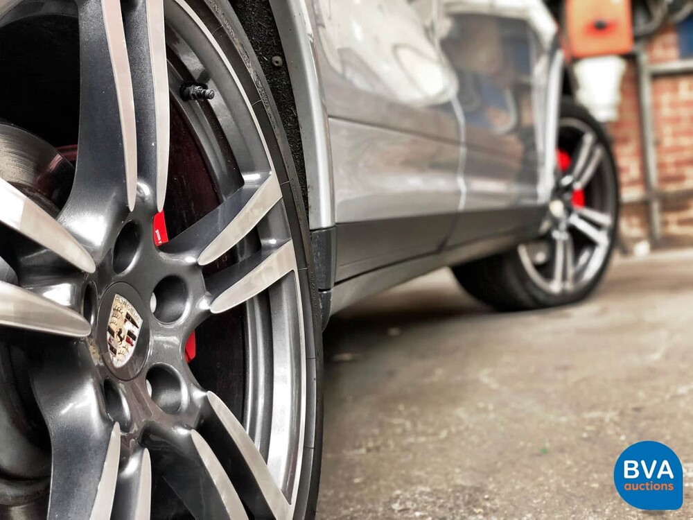 Porsche Cayenne Turbo S 550hp 2013, HP-805-V.