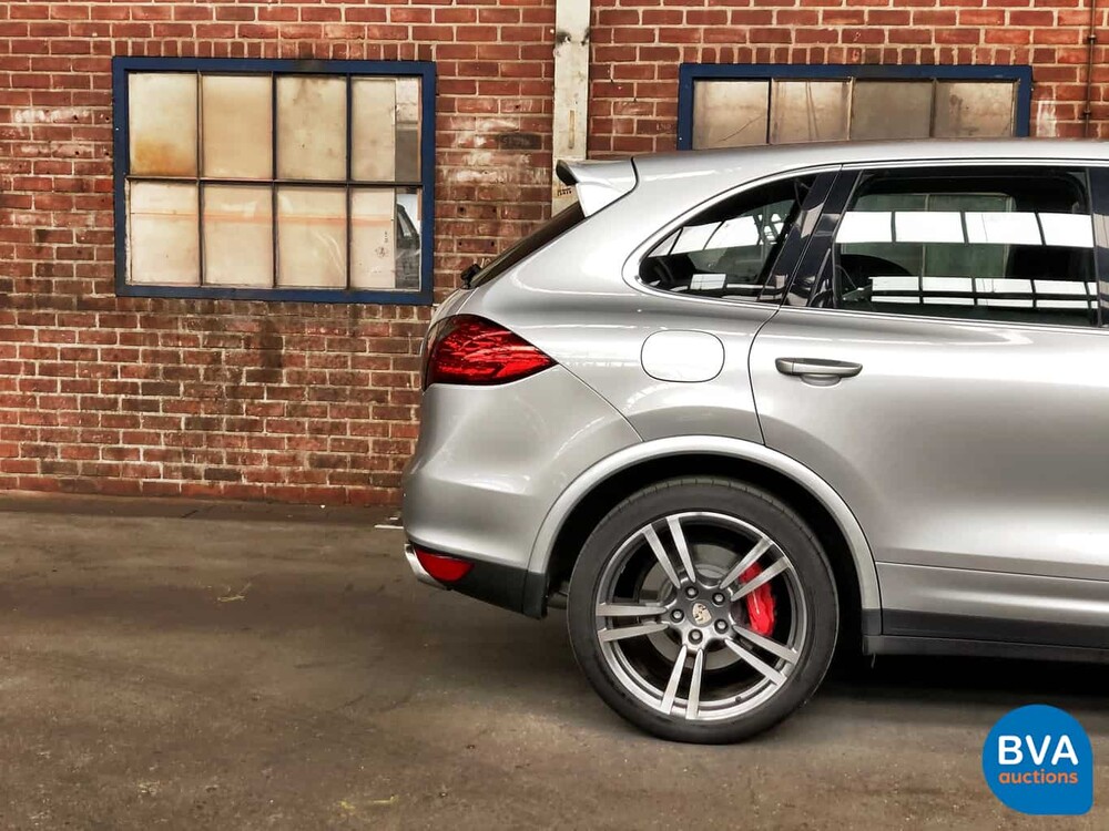 Porsche Cayenne Turbo S 550hp 2013, HP-805-V.